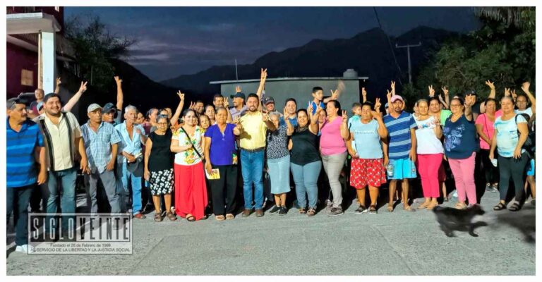 Hever Tentory candidato de la coalición PRD-PES se compromete a brindar soluciones durante encuentro ciudadano en Carácuaro