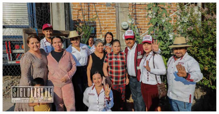 Para compartir su visión de progreso, Anabet Franco y David López recorren calles y colonias Tuxpan