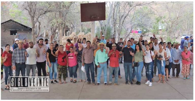 Hever Tentory, candidato del PRD a la presidencia municipal de Carácuaro escucha las necesidades de las comunidades y presenta sus propuestas