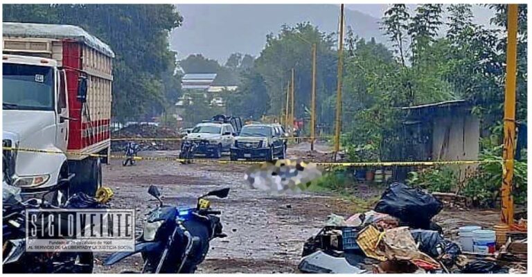 Hombre fue asesinado a balazos por gatilleros motorizados en Uruapan