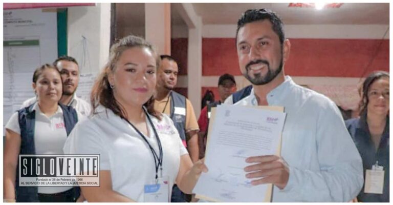 Hever Tentory recibe constancia de mayoría y es declarado alcalde electo de Carácuaro