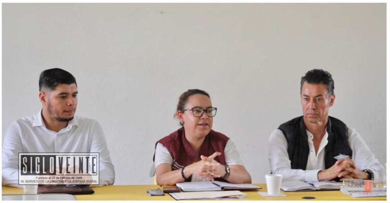 La directoral general del ICATMI nombra a Eduardo Hernández Sánchez como nuevo director del Plantel San Lucas