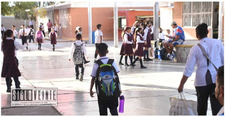 Más de 1.2 millones de estudiantes de educación básica en Michoacán salen de vacaciones