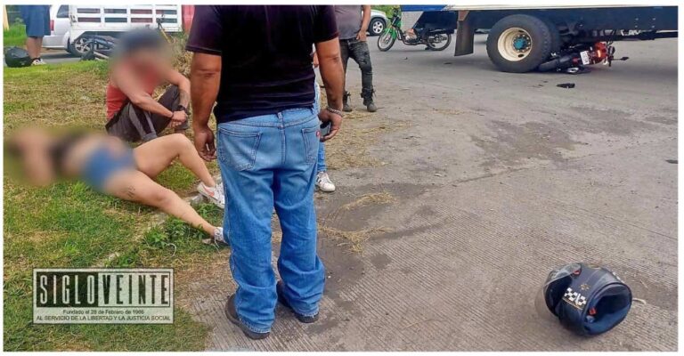 Moto termina bajo camión de carga en accidente en Libramiento Oriente de Uruapan