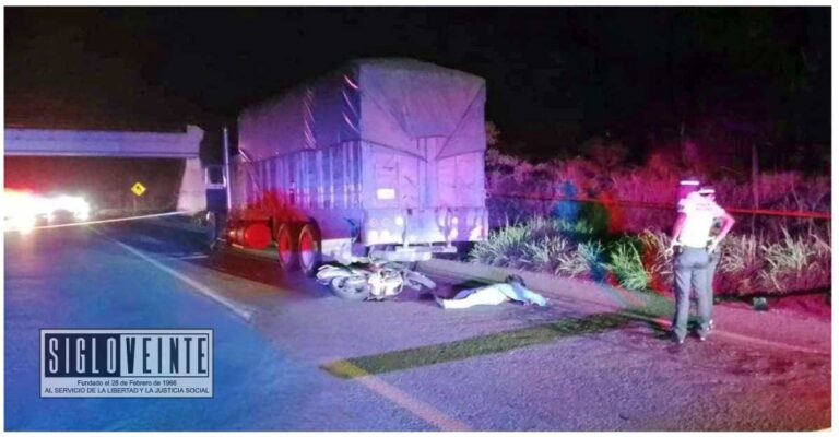 Un motociclista fallece en la autopista Pátzcuaro-Lázaro Cárdenas al chocar por alcance con camión de carga