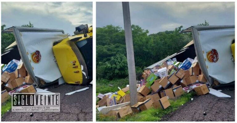Vuelca camión cargado de dulces en la carretera Huetamo- La Eréndira