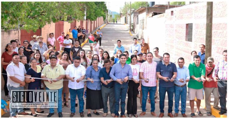 Inauguran autoridades de Huetamo y del gobierno de Michoacán, pavimentación financiada por el programa de regularización de vehículos chocolate