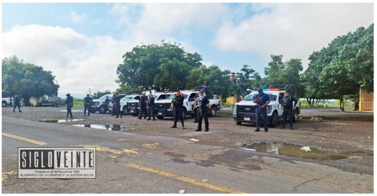 Despliegan operativo en Tepalcatepec tras enfrentamientos de dos cárteles de la droga en zonas serranas