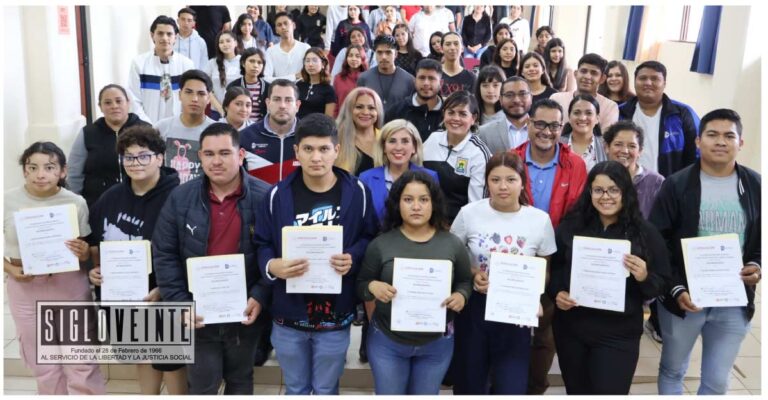Instituto Tecnológico Superior de Tacámbaro reconoce la excelencia académica de sus estudiantes de Ingeniería en Administración
