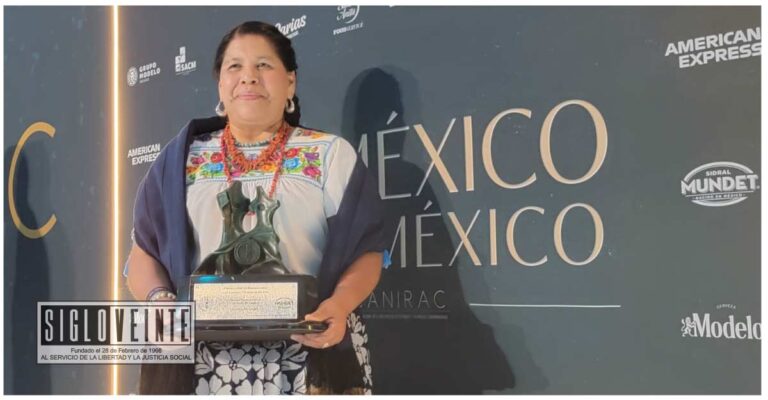 La michoacana Rosalba Morales Bartolo se corona como la mejor cocinera tradicional del año en concurso realizado en la Ciudad de México