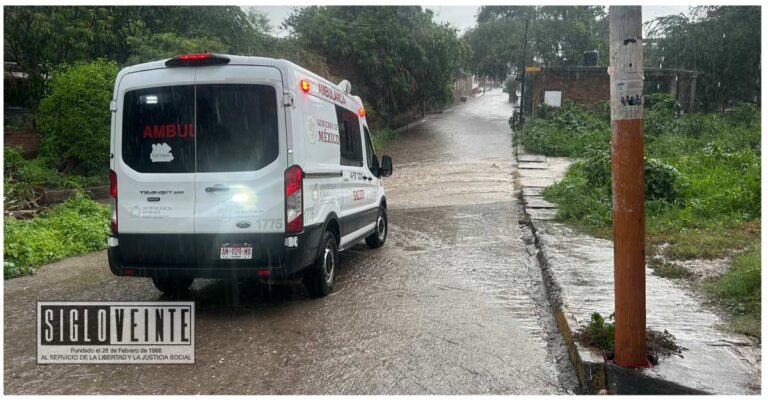 Protección Civil de Huetamo intensifica recorridos de vigilancia para prevenir afectaciones durante las lluvias de hoy lunes