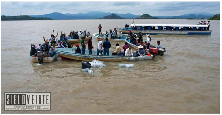 El Lago de Pátzcuaro se recupera tras prolongada sequía; zonas con 20 centímetros, ahora tienen hasta 2 metros de profundidad