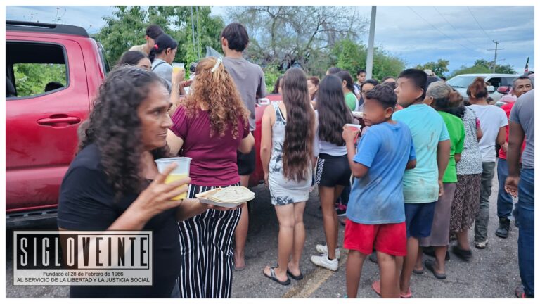 La solidaridad hace presencia ante los damnificados por el desbordamiento del Río Balsas en Huetamo