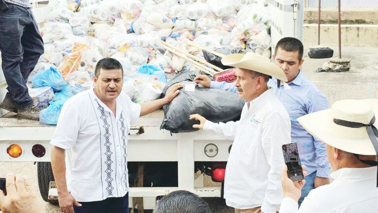 Gobierno estatal responde a petición del alcalde de Zirándaro con ayuda humanitaria