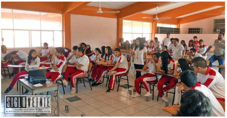 Regresan hoy jueves a clases más de 900 mil estudiantes de preescolar, primaria y secundaria