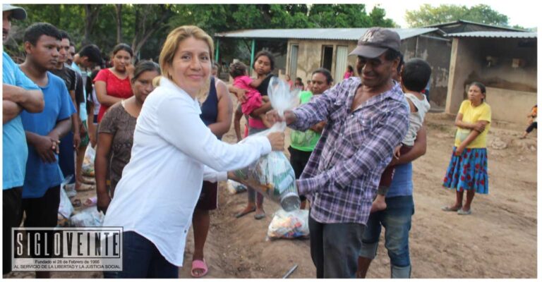DIF de Zirándaro apoya a más de 130 familias damnificadas por el huracán John en Aratichanguio y El Crucero del Tamarindo