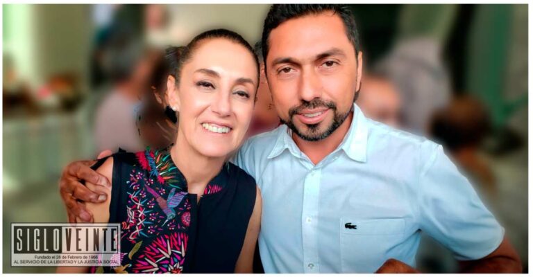 El alcalde de Carácuaro Hever Tentory, celebra la llegada de Claudia Sheinbaum como la primera presidenta de México