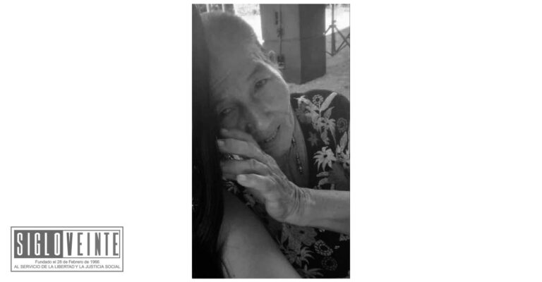 Mujer fallece tras ser atropellada en la carretera federal Riva Palacio-Cutzamala, cerca de Salguero