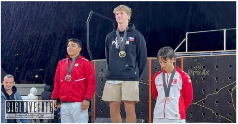 Estudiante michoacano obtuvo medalla de plata en el Campeonato Mundial de Parkour, realizado en Kitakyushu, Japón