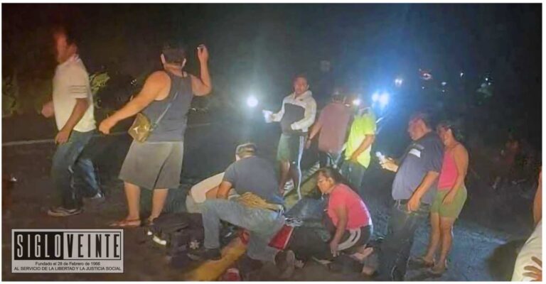 Persona fallece tras accidente de motocicleta en carretera de Ciudad Altamirano a Santa Bárbara