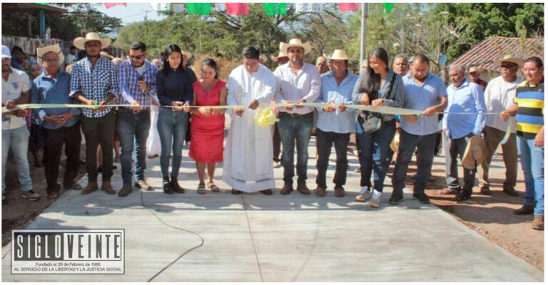Inaugura Fernando Ocampo en El Encinal, la primera obra de la administración 2024-2027 de Tuzantla