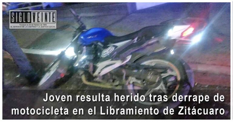 Joven resulta herido tras derrape de motocicleta en el Libramiento de Zitácuaro