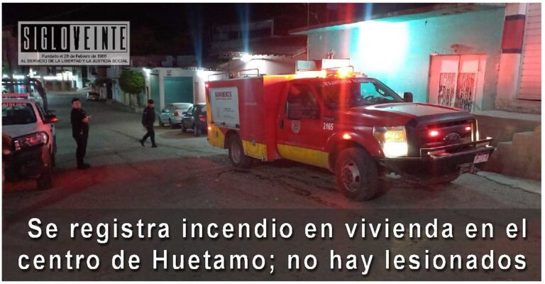 Se registra incendio en vivienda en el centro de Huetamo; no hay lesionados