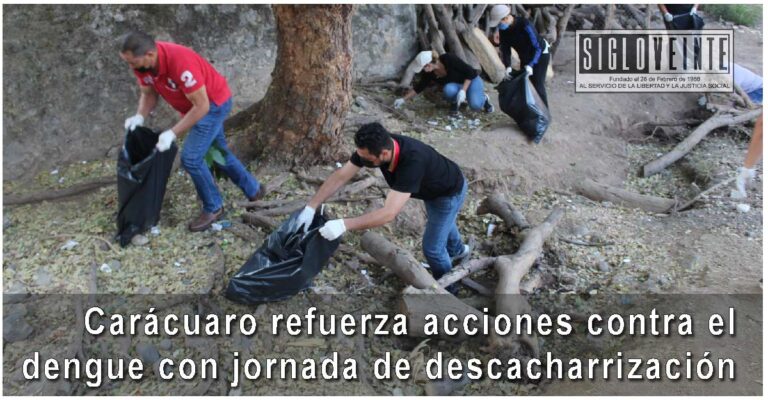 Carácuaro refuerza acciones contra el dengue con jornada de descacharrización