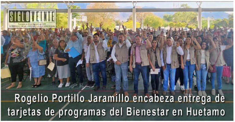 Rogelio Portillo Jaramillo  encabeza entrega de tarjetas de programas del Bienestar en Huetamo