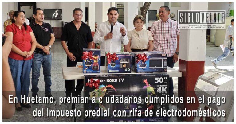 En Huetamo, premian a ciudadanos cumplidos en el pago del impuesto predial con rifa de electrodomésticos