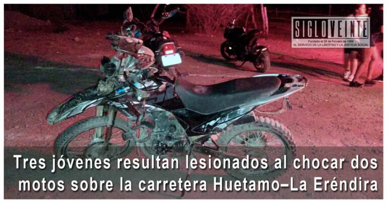 Tres jóvenes resultan lesionados al chocar dos motocicletas sobre la carretera Huetamo–La Eréndira
