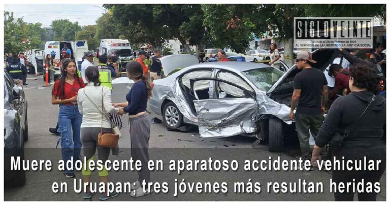 Muere adolescente en aparatoso accidente vehicular en Uruapan; tres jóvenes más resultan heridas