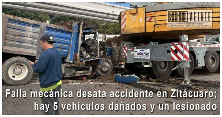 Falla mecánica desata accidente en Zitácuaro; hay 5 vehículos dañados y un lesionado