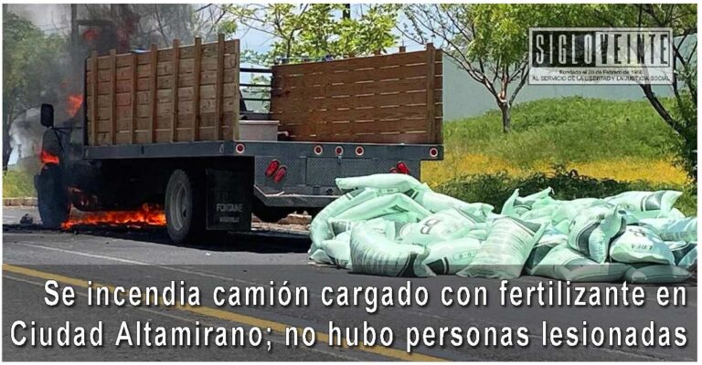 Se incendia camión cargado con fertilizante en Ciudad Altamirano; no hubo personas lesionadas