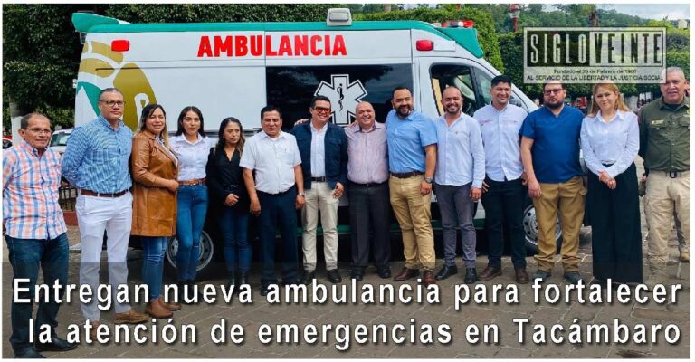 Entregan nueva ambulancia para fortalecer la atención de emergencias en Tacámbaro