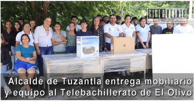 Alcalde de Tuzantla entrega mobiliario y equipo al Telebachillerato de El Olivo