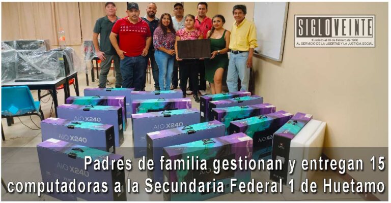 Padres de familia gestionan y entregan 15 computadoras a la Secundaria Federal 1 de Huetamo