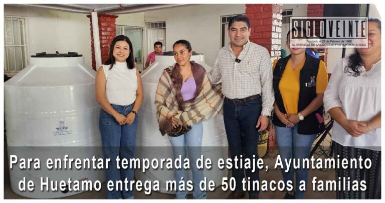 Para enfrentar temporada de estiaje, Ayuntamiento de Huetamo entrega más de 50 tinacos a familias