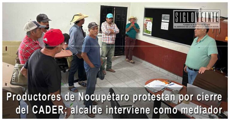 Productores de Nocupétaro protestan por cierre del CADER; alcalde interviene como mediador