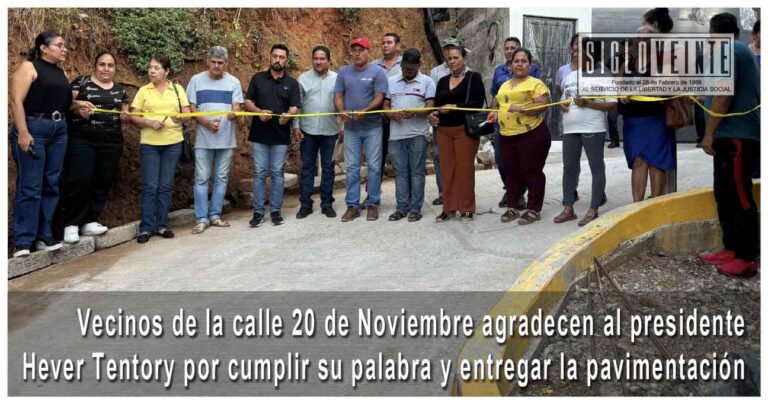 Habitantes de la calle 20 de Noviembre reconocen el cumplimiento de palabra del alcalde de Carácuaro Hever Tentory