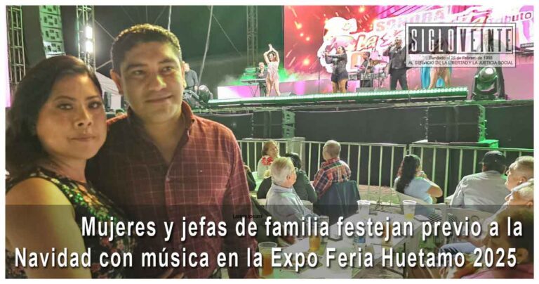 Mujeres y jefas de familia festejan previo a la Navidad con música en la Expo Feria Huetamo 2025