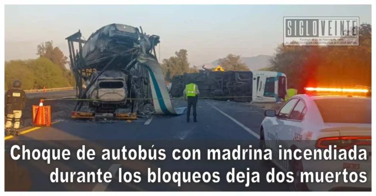 Choque de autobús con madrina incendiada durante los bloqueos deja dos muertos
