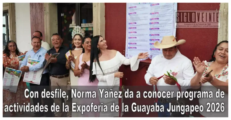 Con desfile, Norma Yáñez da a conocer programa de actividades de la Expoferia de la Guayaba Jungapeo 2026