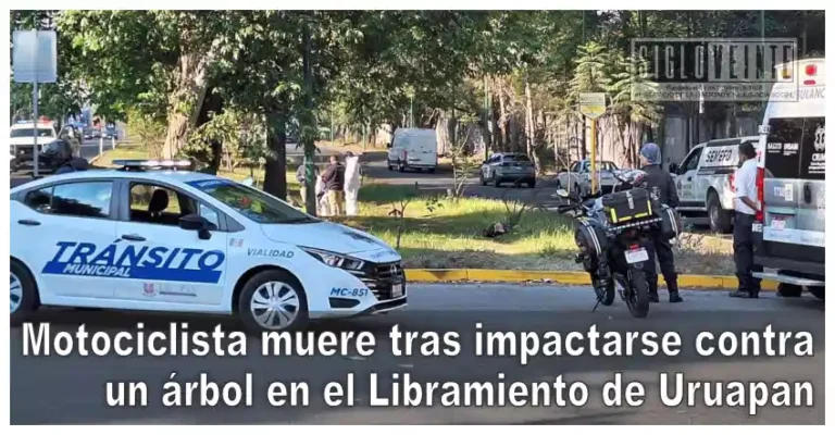 Motociclista muere tras impactarse contra un árbol en el Libramiento de Uruapan