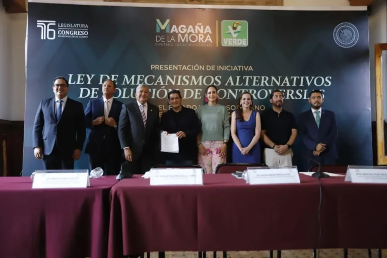 La Ley de Mecanismos Alternativos de Solución evitaría juicios, plantea Juan Antonio Magaña de la Mora en iniciativa