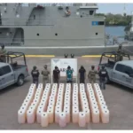 Asegura Marina embarcación con presunto combustible ilegal frente a las costa de Michoacán