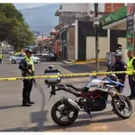 Asesinan a motociclista en gasolinera de Uruapan; suman nueve homicidios en abril