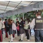 Broma de tiroteo en sanitarios escolares activa protocolo preventivo en secundaria de Morelia