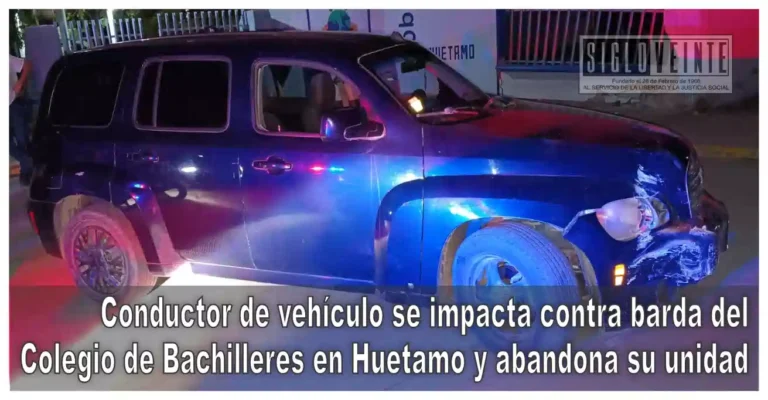 Conductor de vehículo se impacta contra barda del Colegio de Bachilleres en Huetamo y abandona su unidad
