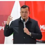 El dirigente estatal del PRI Guillermo Valencia, llama a Morena saca las manos de la UMSNH